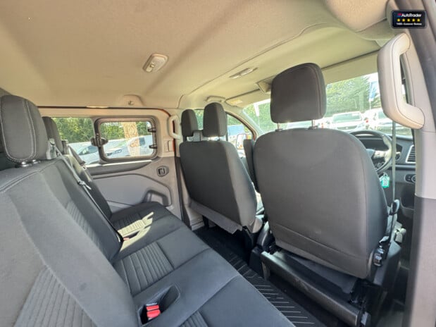 Ford Transit Custom Crew Cab SWB L1H1 Low Roof 300 Limited Air Con Sensors EURO 6 17