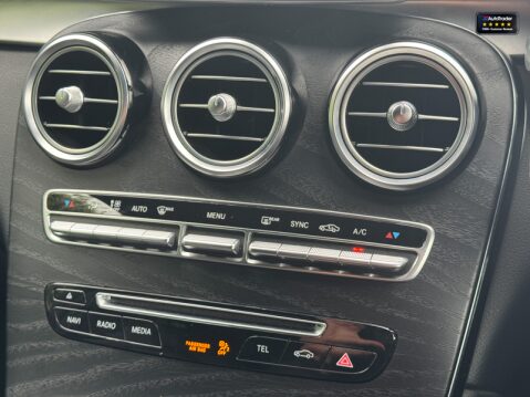 Mercedes-Benz GLC GLC220d AMG Line SUV 5dr Diesel G-Tronic 4MATIC Euro 6 (s/s) (170 ps) 25