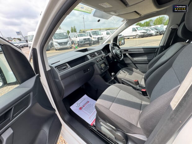 Volkswagen Caddy LWB L2H1 [SOLD MM] Low Roof C20 Tdi Trendline Air Con Sensors EURO 6 12