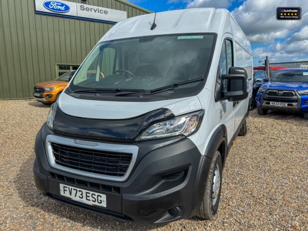 Peugeot Boxer XLWB L4H2 Medium Roof Professional Premium Plus Air Con Nav EURO 6 2