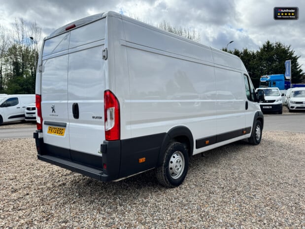Peugeot Boxer XLWB L4H2 Medium Roof Professional Premium Plus Air Con Nav EURO 6 6