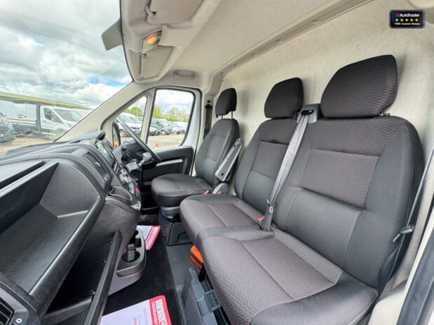 Peugeot Boxer XLWB L4H2 Medium Roof Professional Premium Plus Air Con Nav EURO 6 13