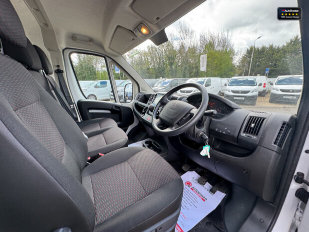 Peugeot Boxer XLWB L4H2 Medium Roof Professional Premium Plus Air Con Nav EURO 6 14