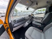 Volkswagen Transporter Crew Cab AUTO SWB L1H1 Kombi Highline Air Con Cam Nav EURO 6 NO VAT 14