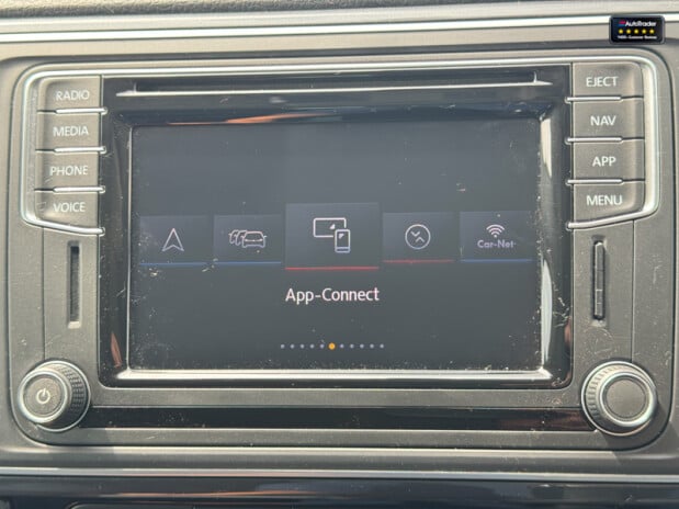 Volkswagen Transporter Crew Cab [SOLD SM] AUTO SWB L1H1 Kombi Highline Air Con Cam Nav EURO 6 NO 43
