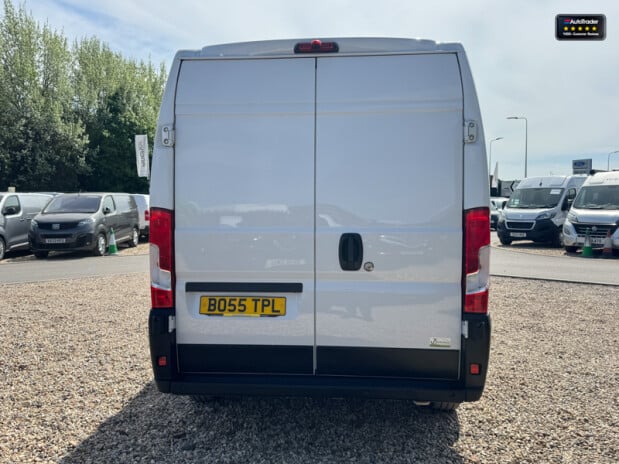 Citroen Relay LWB L3H2 Medium Roof Enterprise Edition Air Con Cam Nav EURO 6 NO VAT 7