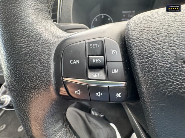 Ford Transit Custom Crew Cab LWB L2H1 320 Limited Air Con Heated Seats Sensors EURO 6 21