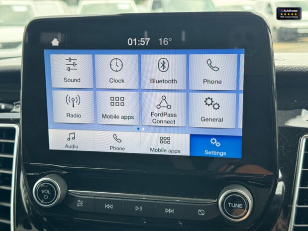 Ford Transit Custom Crew Cab LWB L2H1 320 Limited Air Con Heated Seats Sensors EURO 6 31