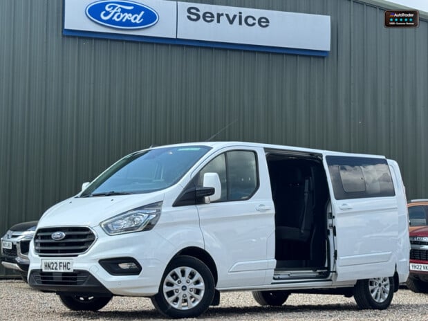 Ford Transit Custom Crew Cab LWB L2H1 320 Limited Air Con Heated Seats Sensors EURO 6 1