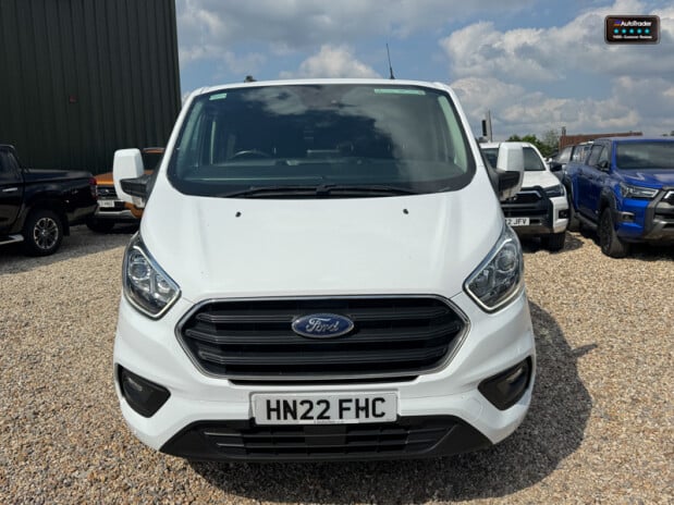 Ford Transit Custom Crew Cab LWB L2H1 320 Limited Air Con Heated Seats Sensors EURO 6 4