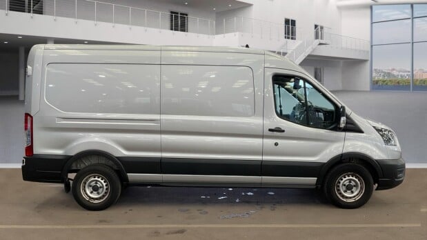 Ford Transit LWB L3H2 [SOLD CM] Medium Roof 350 Leader Side Door EURO 6 3