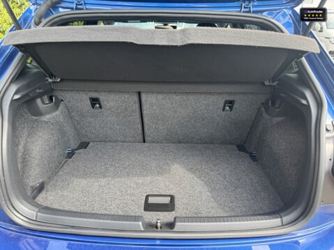 Volkswagen Polo (Sold) R-Line 1.0 TSI GPF Hatchback 5dr Petrol Manual Euro 6 (s/s) (115 ps) 7