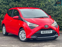 Toyota Aygo 1.0 VVT-i x-play Hatchback 5dr Petrol x-shift Euro 6 (Safety Sense) (71 ps) 26