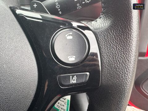Toyota Aygo 1.0 VVT-i x-play Hatchback 5dr Petrol x-shift Euro 6 (Safety Sense) (71 ps) 13