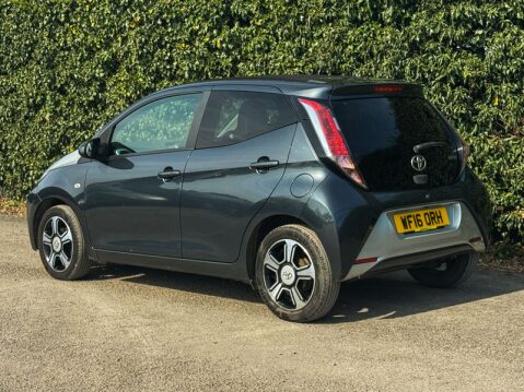 Toyota Aygo (Sold) 1.0 VVT-i x-clusiv 2 x-wave 5dr Petrol Manual Euro 6