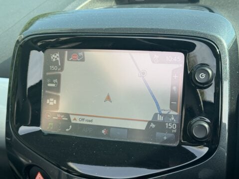 Toyota Aygo (Sold) 1.0 VVT-i x-clusiv 2 x-wave 5dr Petrol Manual Euro 20