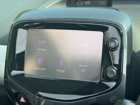 Toyota Aygo (Sold) 1.0 VVT-i x-clusiv 2 x-wave 5dr Petrol Manual Euro 22
