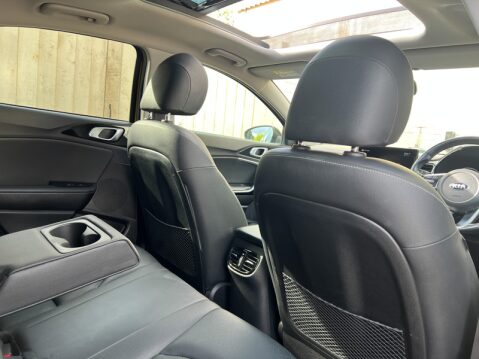 Kia Xceed 1.6 GDi 8.9kWh First Edition SUV 5dr Petrol Plug-in Hybrid DCT Euro 6 (s/s) 12
