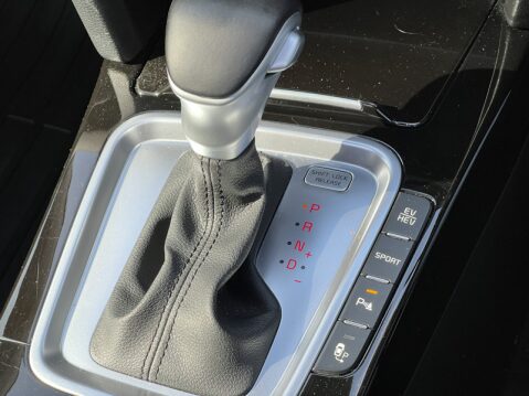 Kia Xceed 1.6 GDi 8.9kWh First Edition SUV 5dr Petrol Plug-in Hybrid DCT Euro 6 (s/s) 40