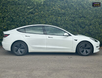 Tesla Model 3 (Dual Motor) Long Range Saloon 4dr Electric Motor Auto 4WDE (346 ps) 29