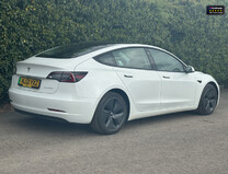 Tesla Model 3 (Dual Motor) Long Range Saloon 4dr Electric Motor Auto 4WDE (346 ps) 3