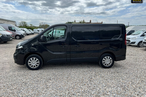 Vauxhall Vivaro SWB L1H1 2700 Sportive Cdti Biturbo Air Con Sensors EURO 6 NO VAT