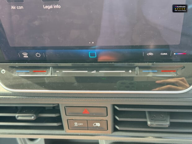 Volkswagen Crafter LWB L3H2 High Roof Cr35 Tdi Commerce Plus Sensors EURO 6 40