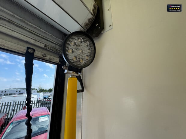 Ford Transit Luton XLWB L4 350 Leader Air Con EURO 6 13