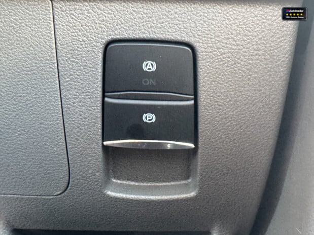 Ford Transit AUTO LWB L3H2 Medium Roof 350 Leader Ecoblue Air Con Sensors EURO 6 26