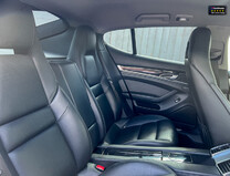 Porsche Panamera 3.0D V6 Hatchback 5dr Diesel TiptronicS Euro 5 (s/s) (300 ps) 15