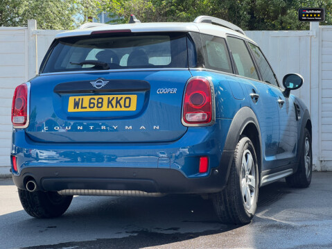 Mini Countryman 1.5 Cooper Classic SUV 5dr Petrol Steptronic Euro 6 (s/s) (136 ps)[Tadley] 4