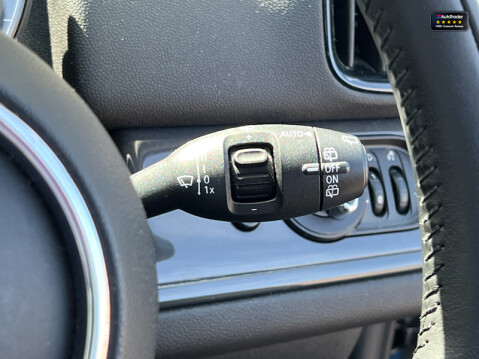 Mini Countryman 1.5 Cooper Classic SUV 5dr Petrol Steptronic Euro 6 (s/s) (136 ps)[Tadley] 24