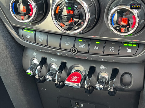Mini Countryman 1.5 Cooper Classic SUV 5dr Petrol Steptronic Euro 6 (s/s) (136 ps)[Tadley] 34