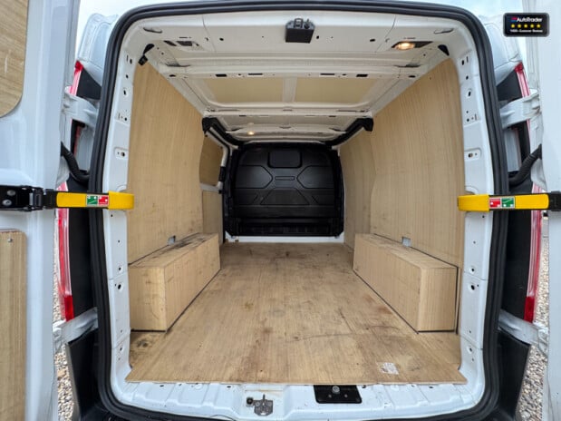 Ford Transit Custom SWB L1H1 Low Roof 300 Leader Sensors EURO 6 9