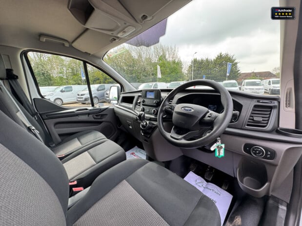 Ford Transit Custom SWB L1H1 Low Roof 300 Leader Sensors EURO 6 14