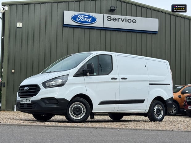 Ford Transit Custom SWB L1H1 Low Roof 300 Leader Sensors EURO 6 1