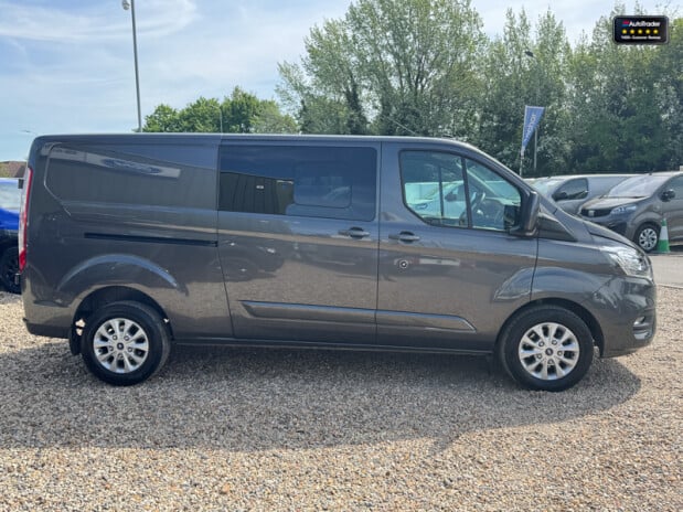 Ford Transit Custom Crew Cab AUTO LWB L2H1 Limited Alloys Air Con Camera Sensors EURO 6 6