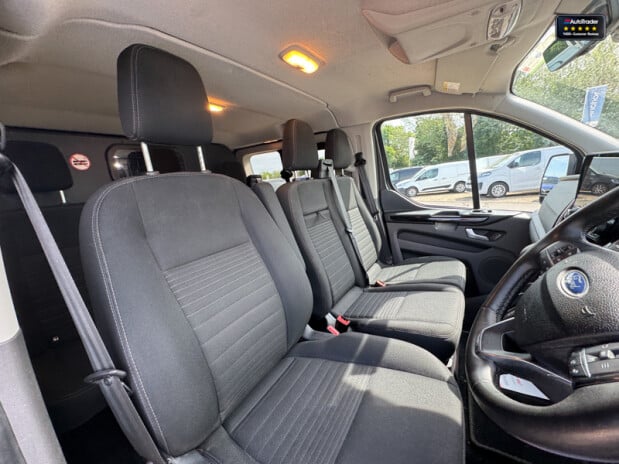 Ford Transit Custom Crew Cab AUTO LWB L2H1 Limited Alloys Air Con Camera Sensors EURO 6 18