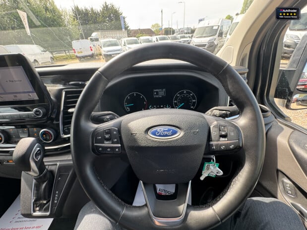 Ford Transit Custom Crew Cab AUTO LWB L2H1 Limited Alloys Air Con Camera Sensors EURO 6 20