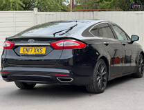 Ford Mondeo 2.0 TDCi Duratorq Vignale Hatchback 5dr Diesel Manual Euro 6 (s/s) (180 ps) 4