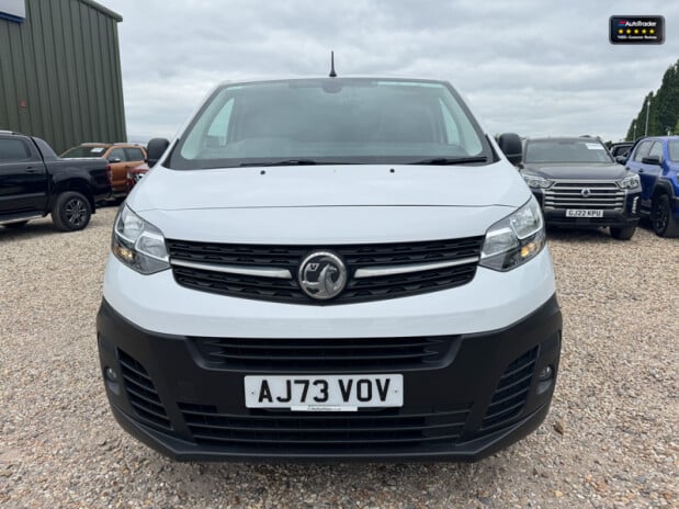 Vauxhall Vivaro LWB L2H1 Low Roof F2900 Prime Air Con Navigation Sensors EURO 6 3
