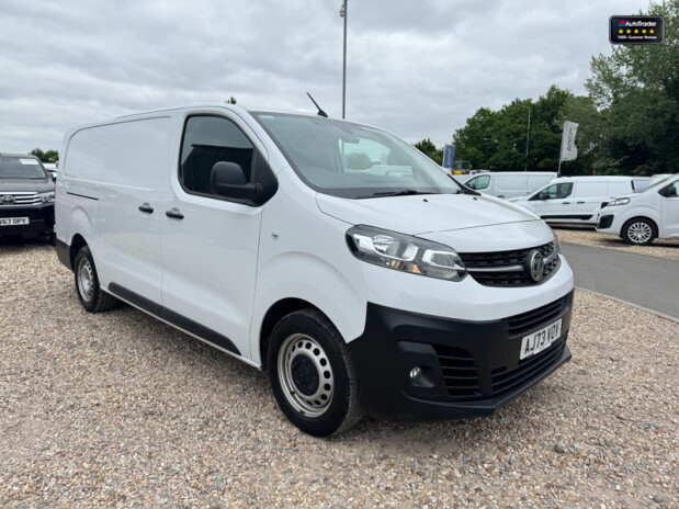 Vauxhall Vivaro LWB L2H1 Low Roof F2900 Prime Air Con Navigation Sensors EURO 6 4