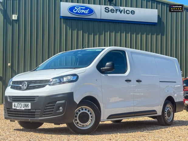 Vauxhall Vivaro LWB L2H1 Low Roof F2900 Prime S/S Air Con Navigation Sensors EURO 6 1