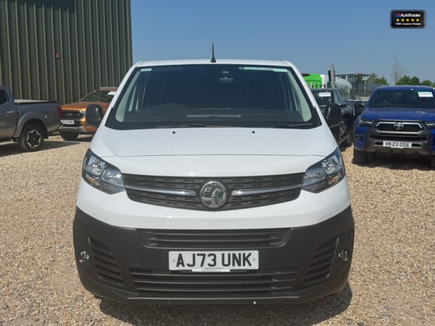 Vauxhall Vivaro LWB L2H1 Low Roof F2900 Prime S/S Air Con Navigation Sensors EURO 6 3