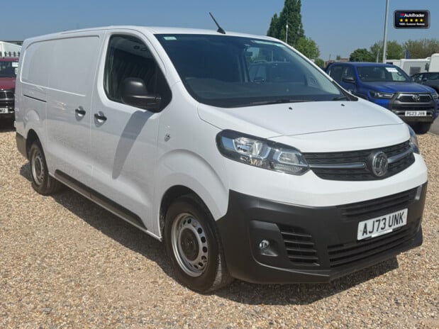 Vauxhall Vivaro LWB L2H1 Low Roof F2900 Prime S/S Air Con Navigation Sensors EURO 6 4