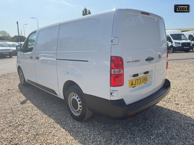 Vauxhall Vivaro LWB L2H1 Low Roof F2900 Prime S/S Air Con Navigation Sensors EURO 6 10