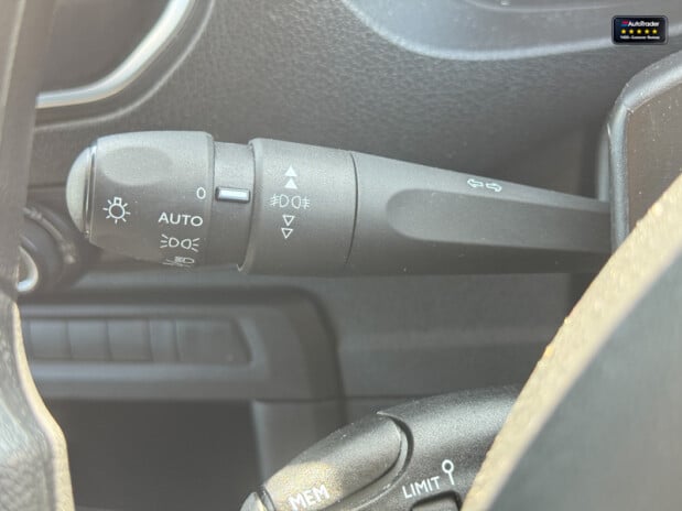 Vauxhall Vivaro LWB L2H1 Low Roof F2900 Prime S/S Air Con Navigation Sensors EURO 6 18