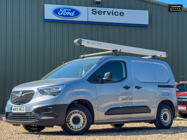 Vauxhall Combo SWB L1H1 Low Roof 2000 Edition S/S EURO 6 1