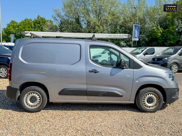 Vauxhall Combo SWB L1H1 Low Roof 2000 Edition S/S EURO 6 5