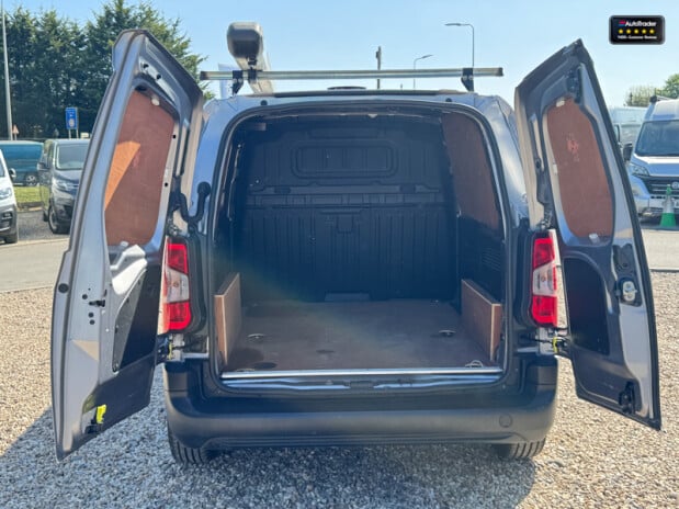 Vauxhall Combo SWB L1H1 Low Roof 2000 Edition S/S EURO 6 9